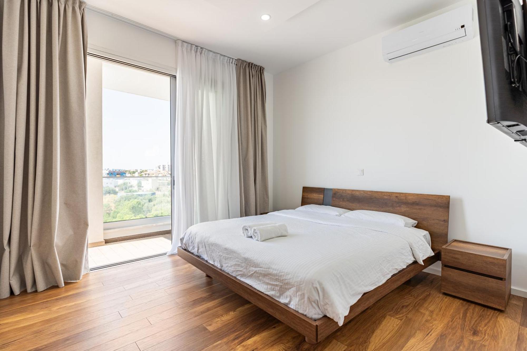 Yamas Urban Living Zakaki Pool Penthouses & Apartments Limassol Eksteriør billede