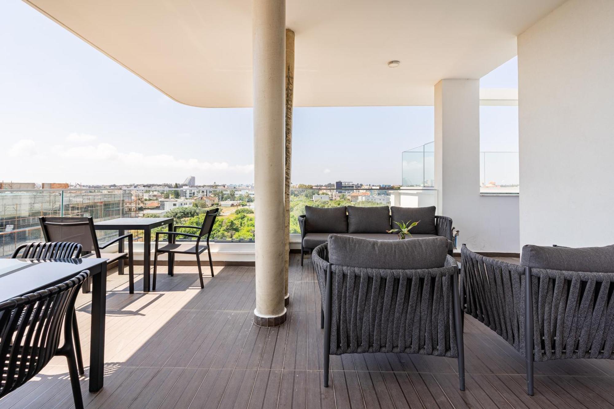 Yamas Urban Living Zakaki Pool Penthouses & Apartments Limassol Eksteriør billede
