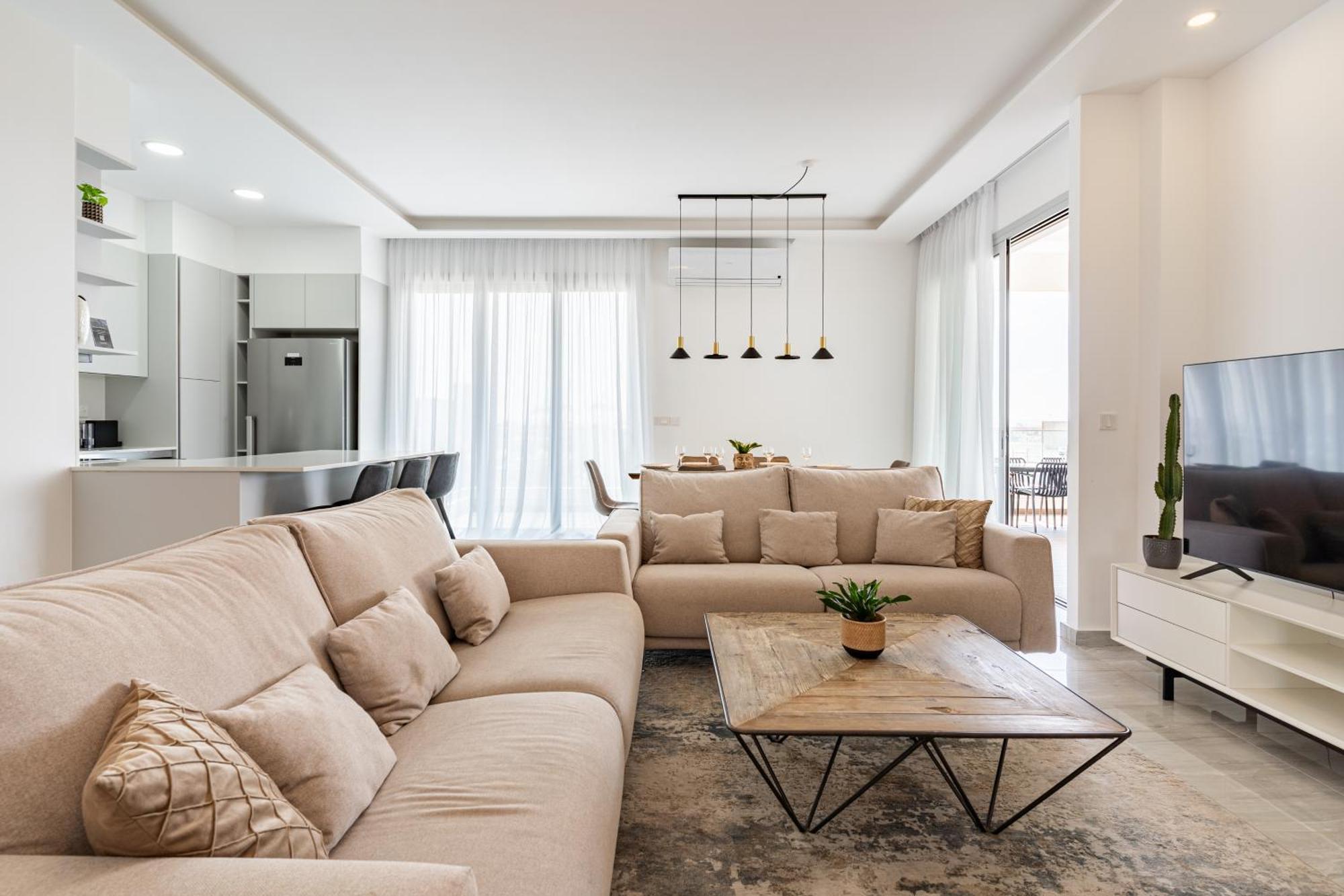 Yamas Urban Living Zakaki Pool Penthouses & Apartments Limassol Eksteriør billede